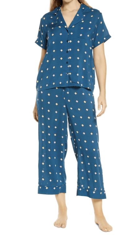 Summer-to-Fall Pajamas We're DEF Wishlisting | Cartageous.com/Blog