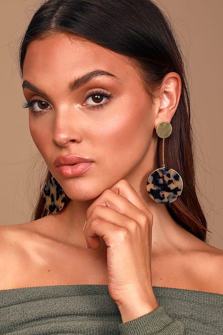 These Statement Earrings from Lulu’s are Having an Ear Party and You’re Invited | The-E-Tailer.com/Blog